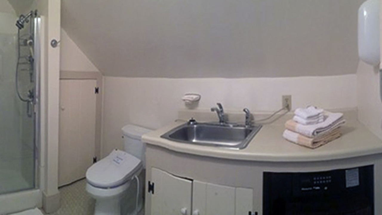 Photo of Bathroom in Nantucket Town