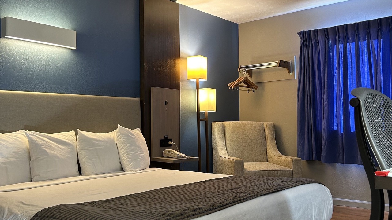 Photo of Bedroom in Emporia