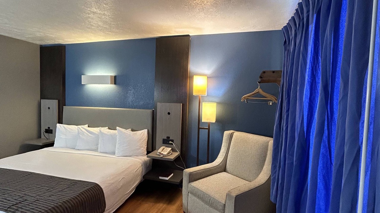 Photo of Bedroom in Emporia