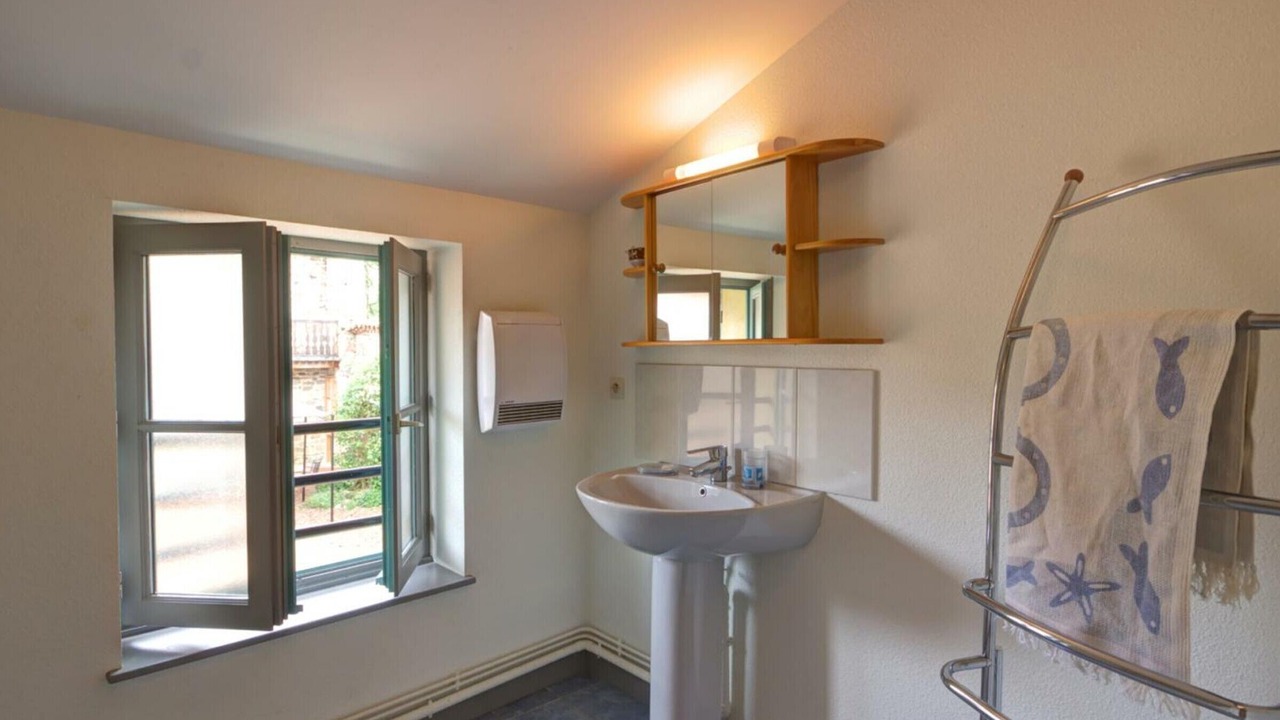 Photo of Bathroom in Lure