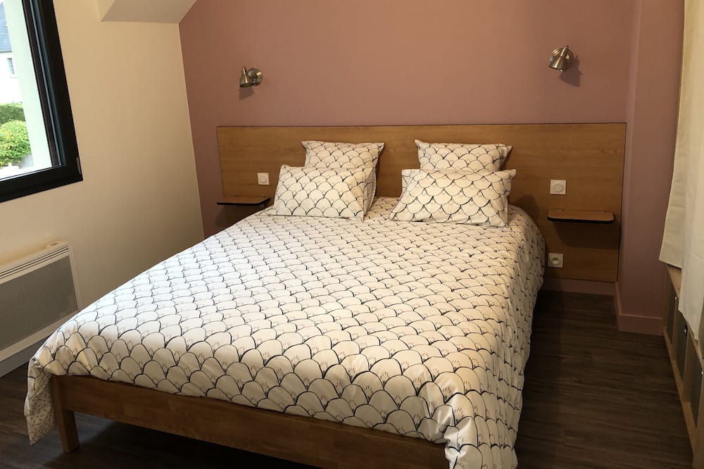 Photo of Bedroom in Pleslin-Trigavou