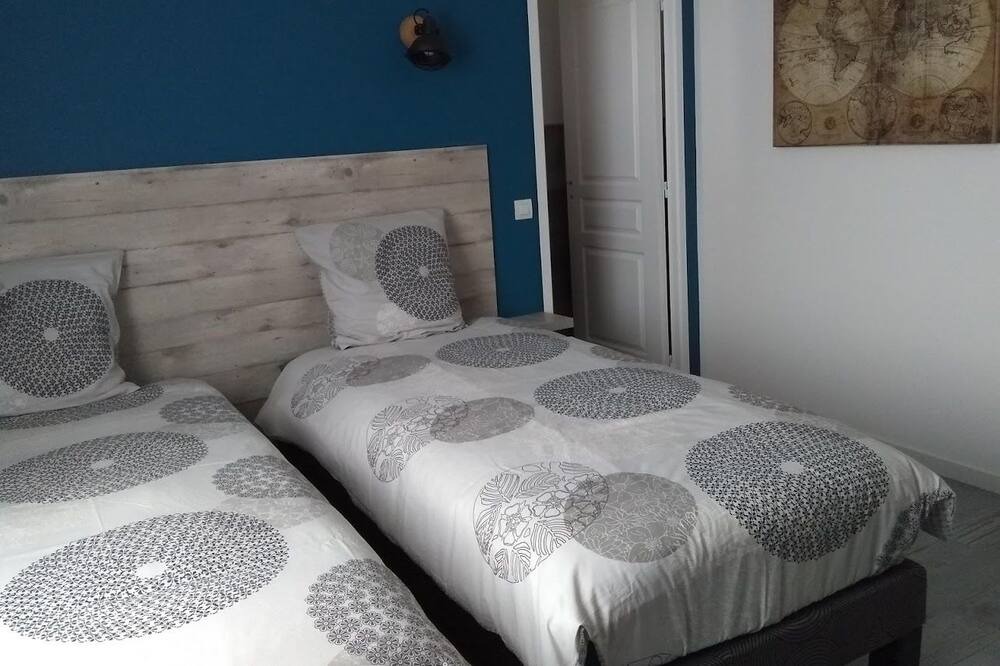 Photo of Bedroom in Labatut