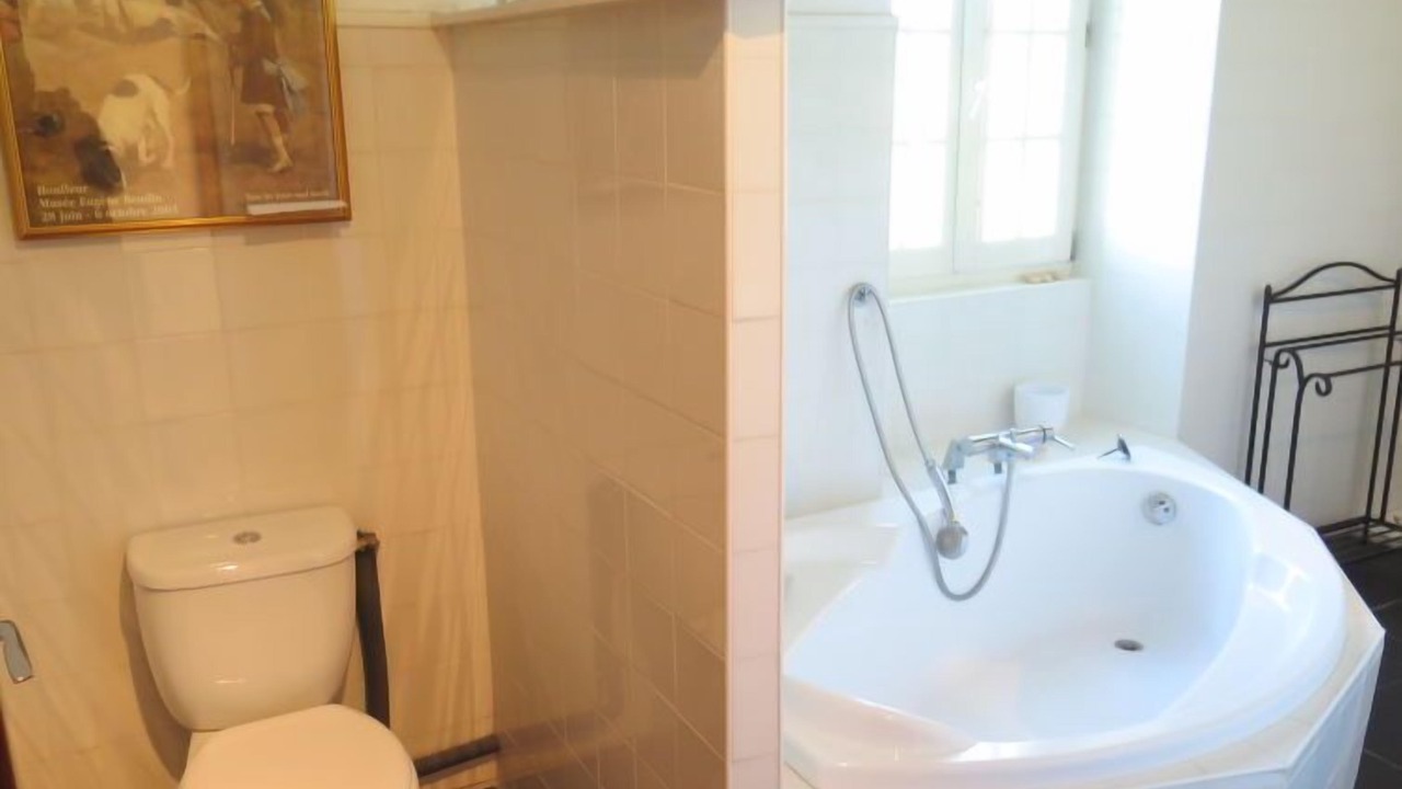 Photo of Bathroom in Penne-d'Agenais