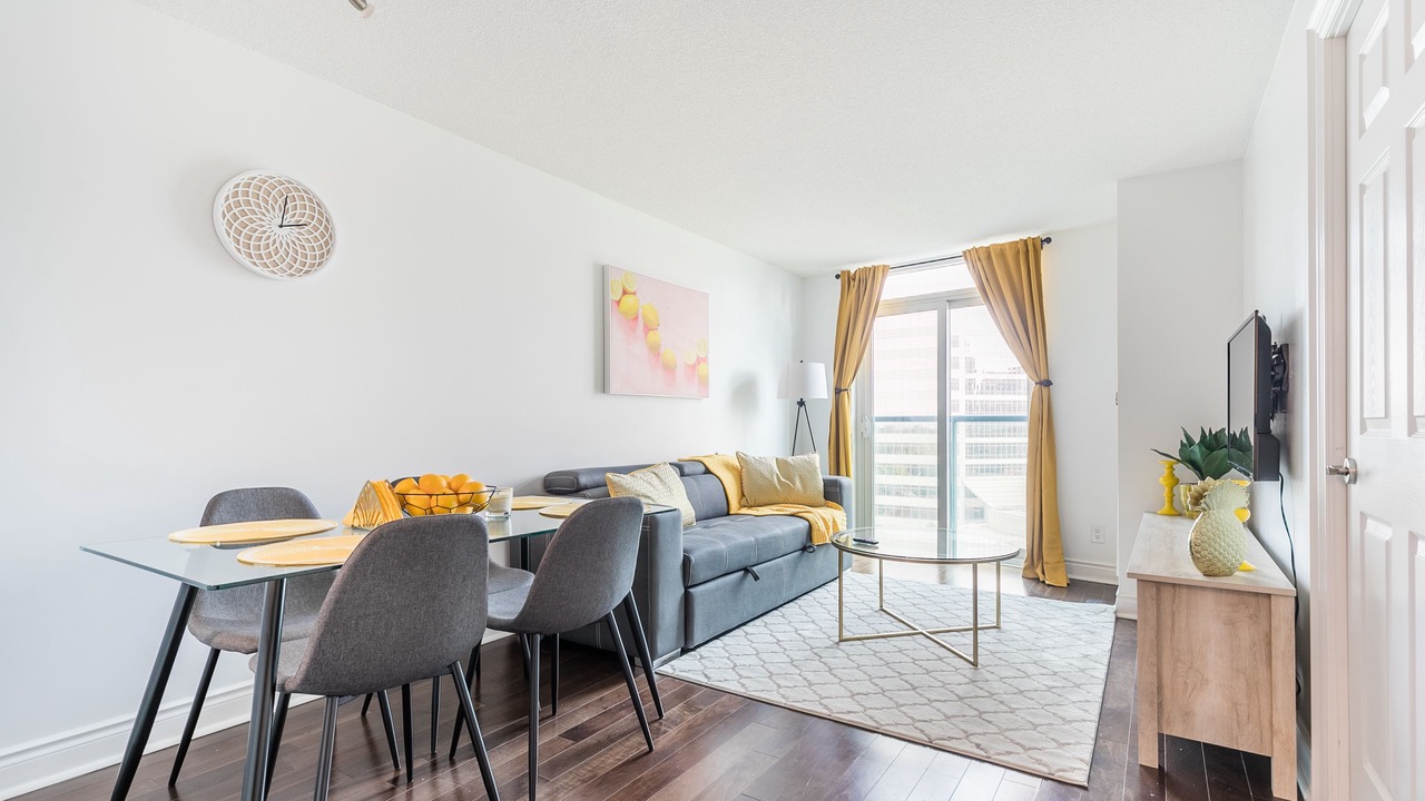 Photo of Bedroom in Willowdale