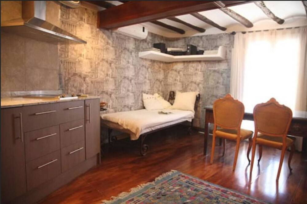 Photo of Bedroom in Adahuesca