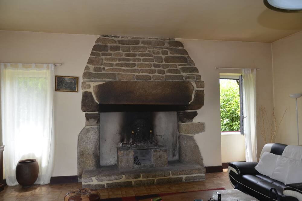 Photo of Others in Berric