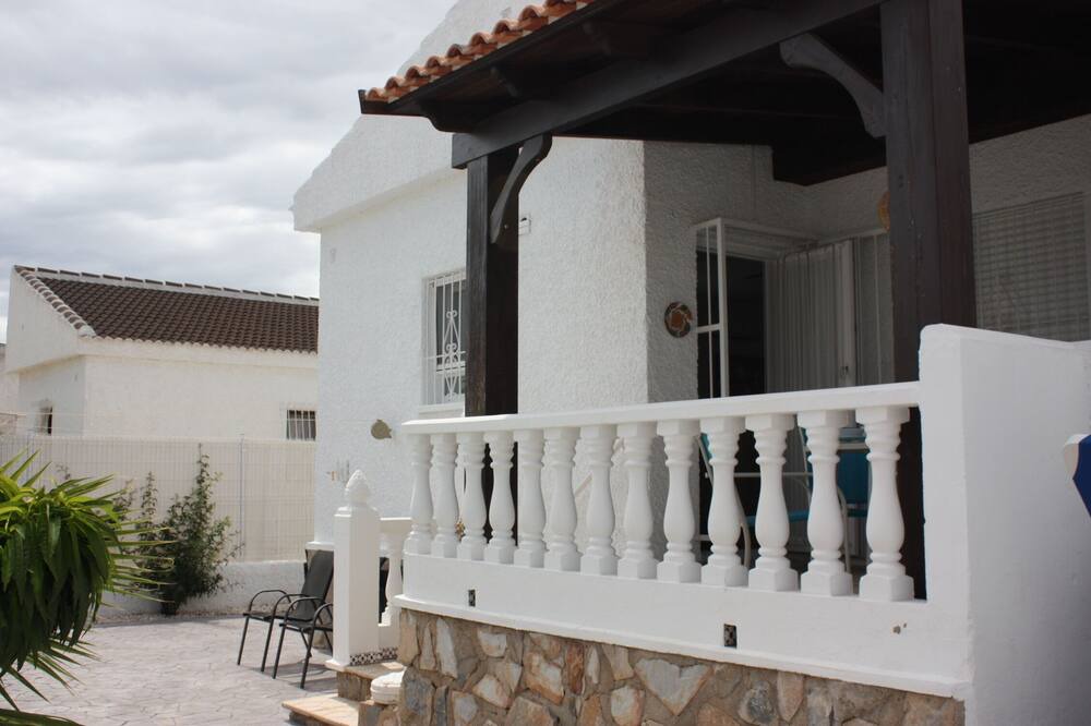Photo of Patio Balcony in El Chaparral