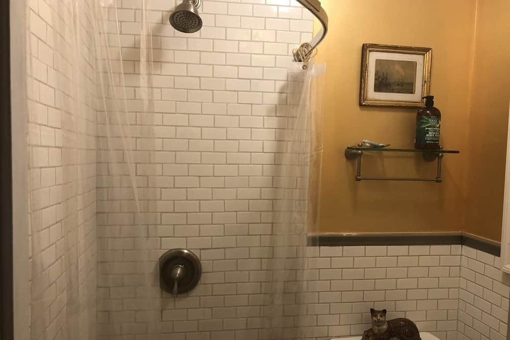 Photo of Bathroom in Cold Spring