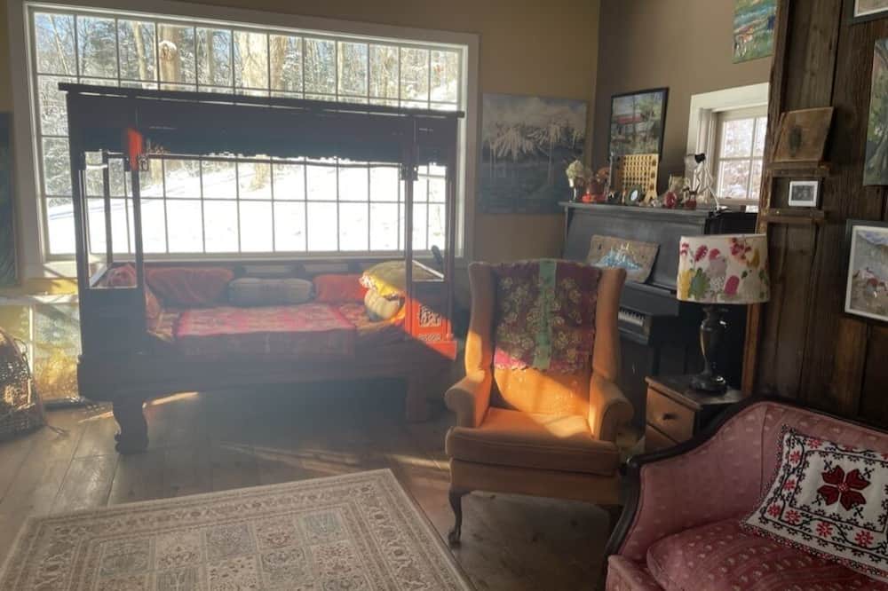 Photo of Others in Cold Spring