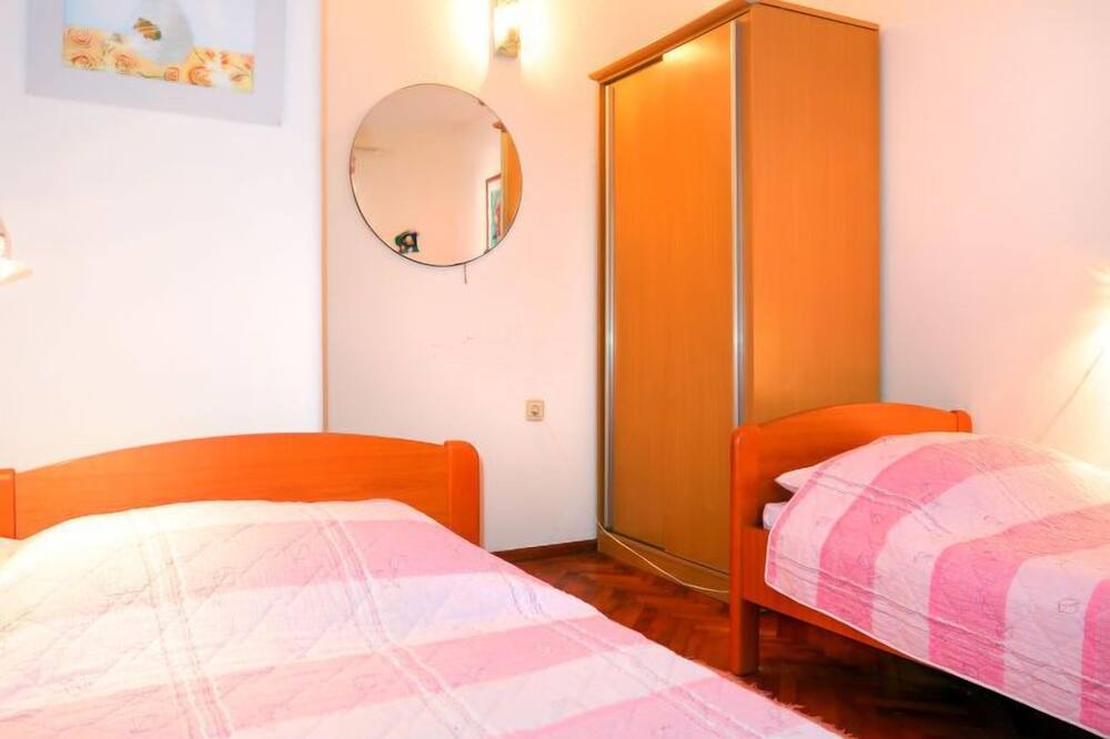 Photo of Bedroom in Porozina