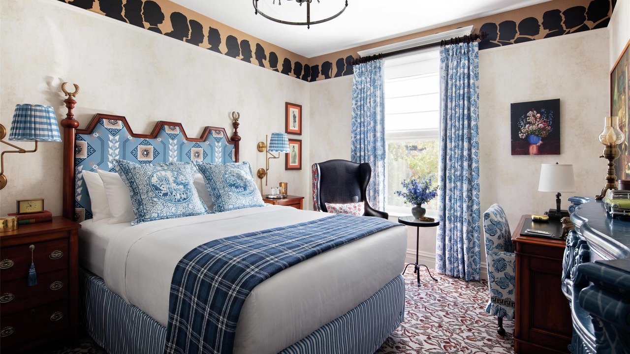 Photo of Bedroom in Downtown