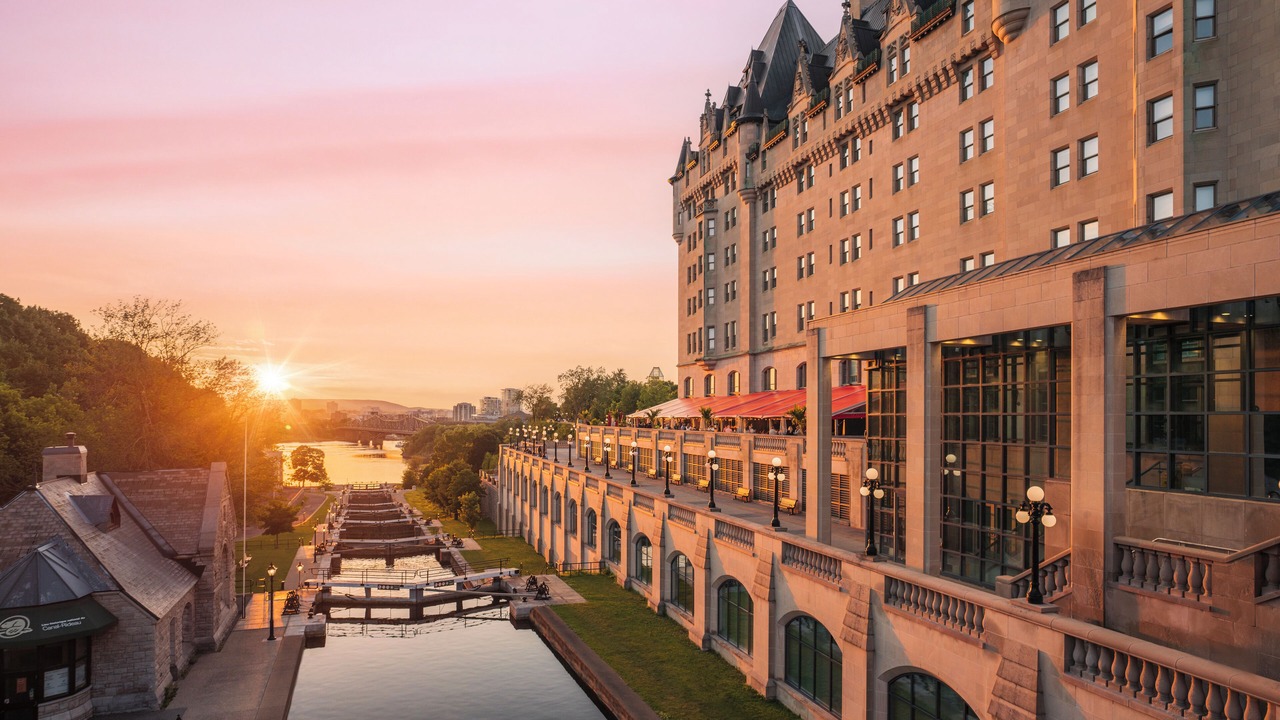 Photo of Outdoor in Byward Market - Parliament Hill