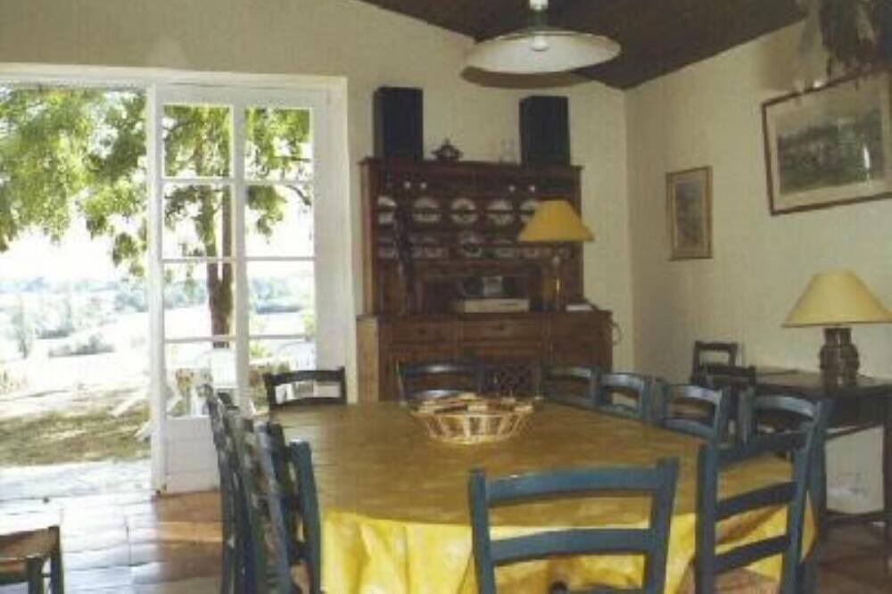 Photo of Livingroom in Condom