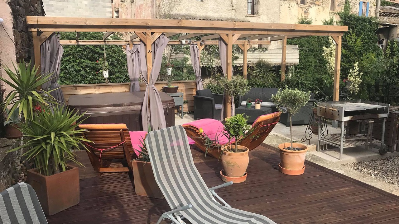 Photo of Outdoor in Saint-Nazaire-de-Ladarez