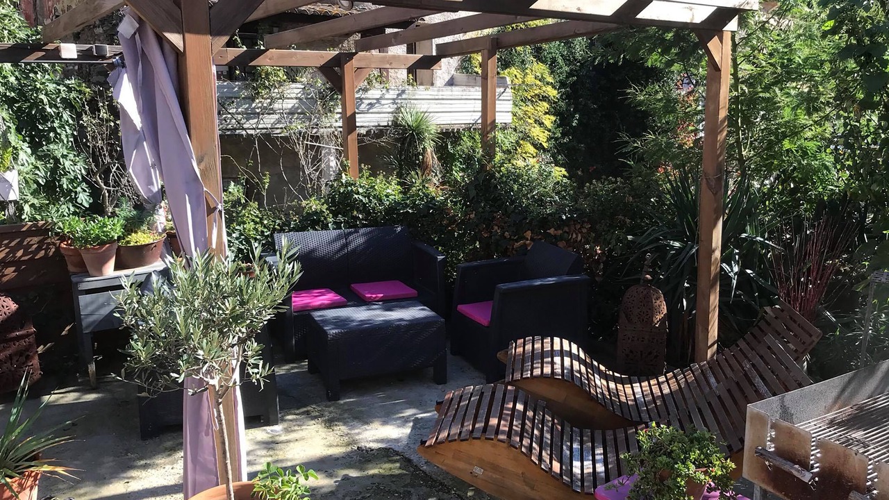 Photo of Patio Balcony in Saint-Nazaire-de-Ladarez