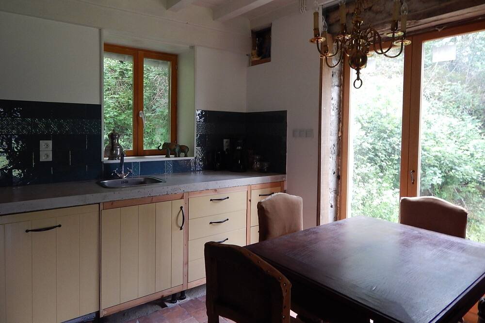 Photo of Kitchen in Alligny-en-Morvan