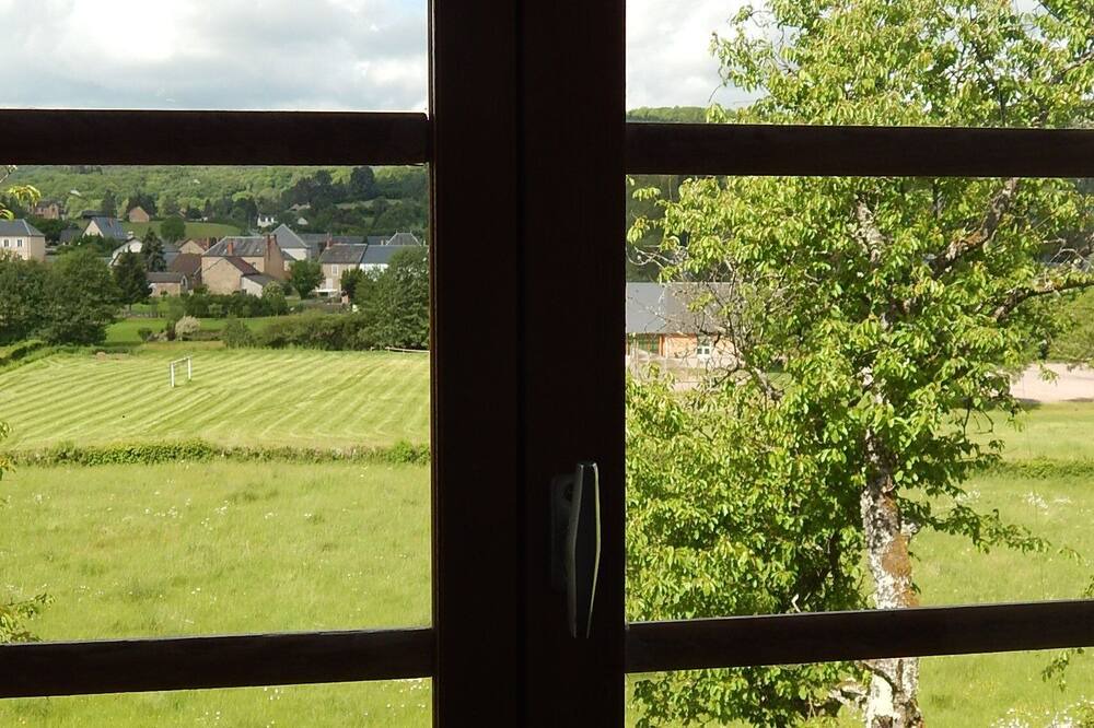 Photo of Patio Balcony in Alligny-en-Morvan
