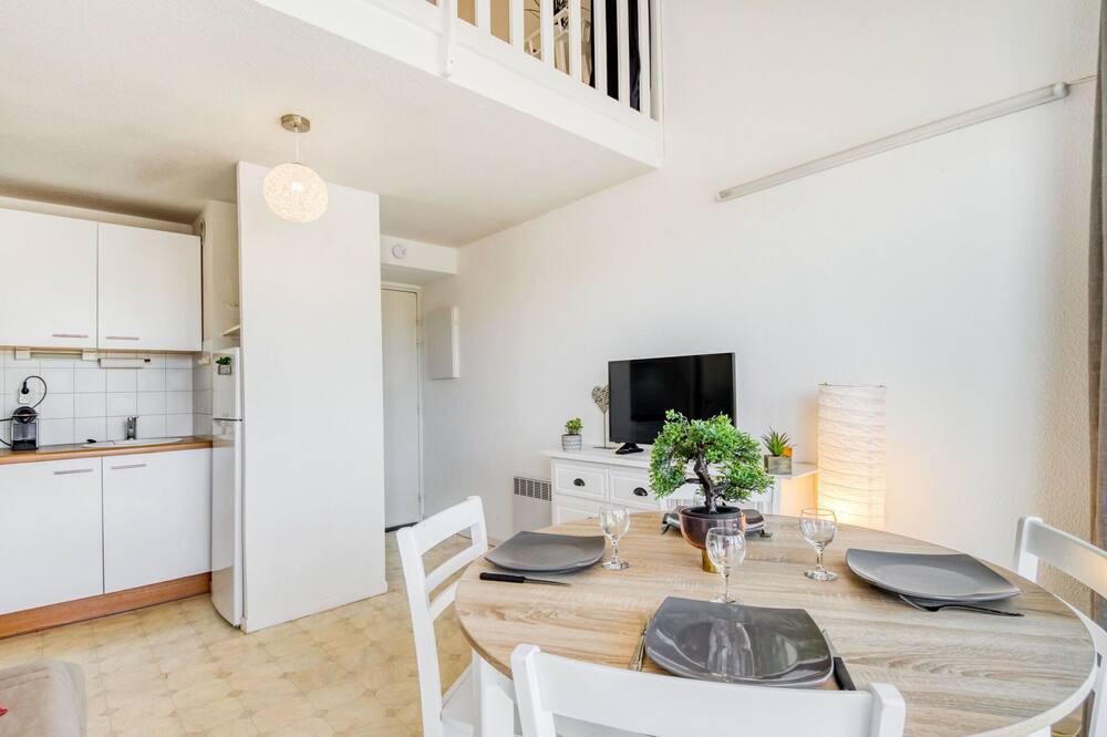 Photo of Bedroom in Les Arenes
