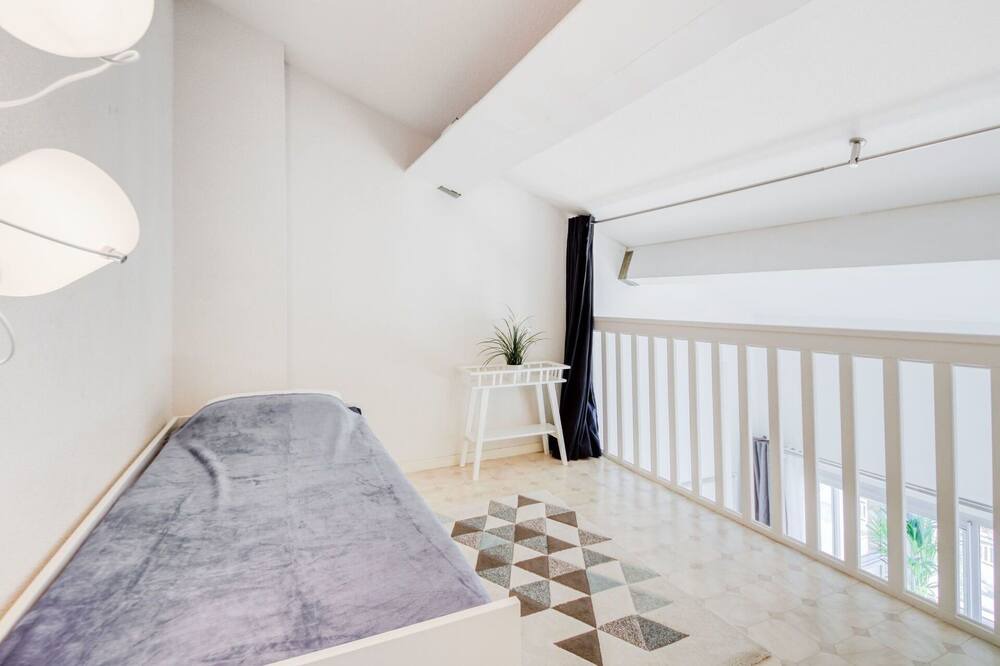 Photo of Bedroom in Les Arenes