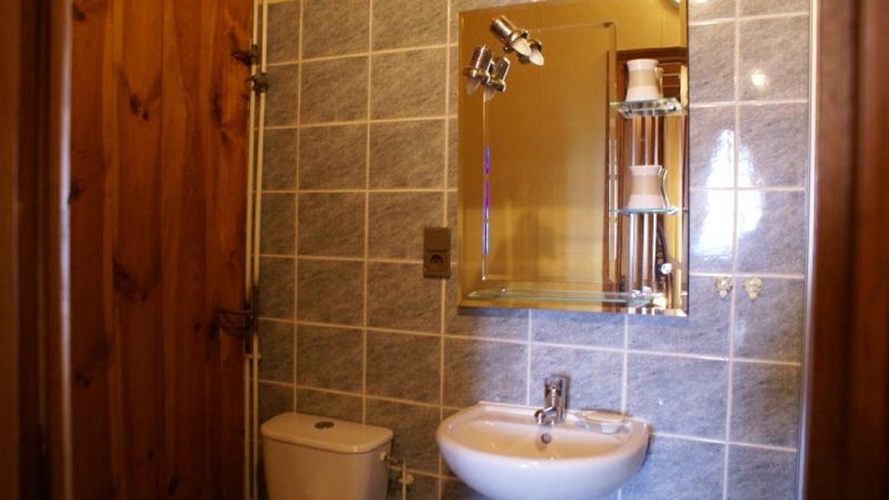 Photo of Bathroom in La Chaise-Dieu