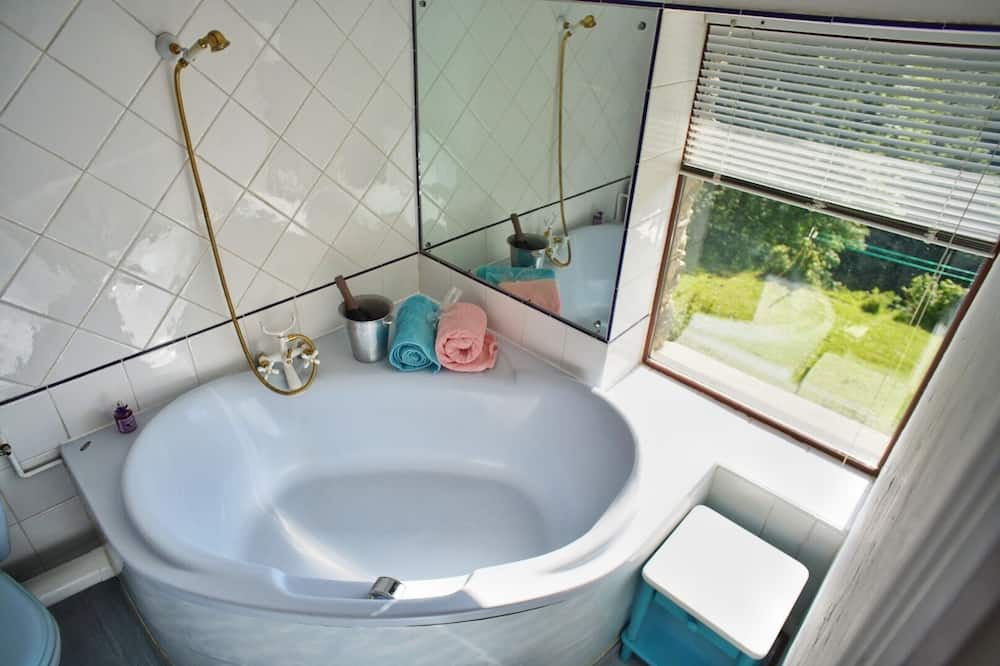 Photo of Bathroom in Montels