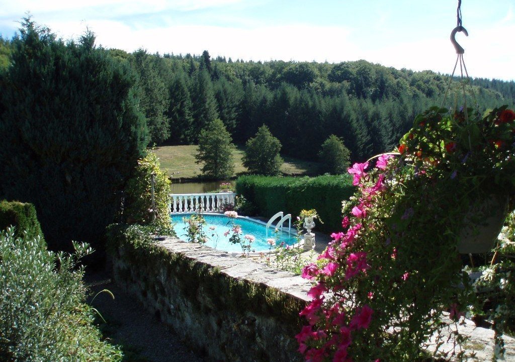 Photo of Outdoor in Bussiere-Galant