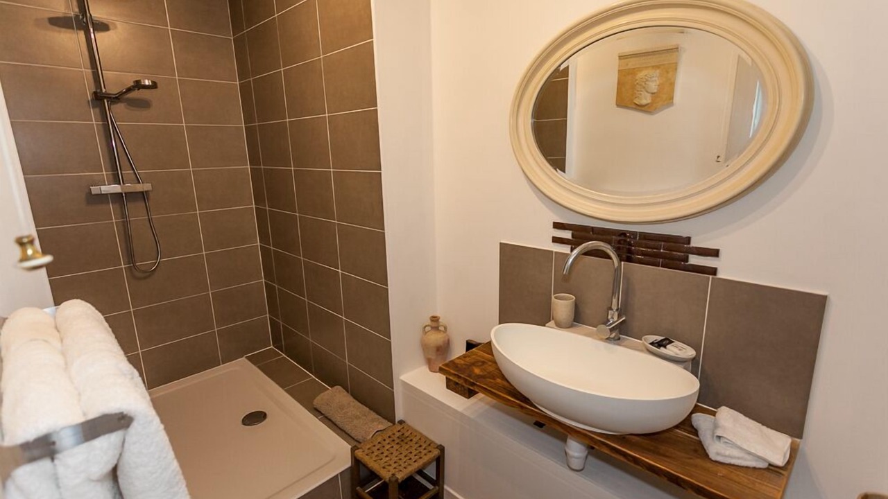 Photo of Bathroom in Bussiere-Galant