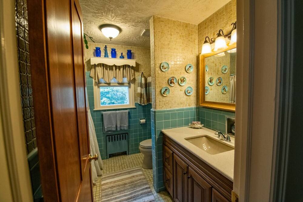 Photo of Bathroom in Cold Spring Harbor