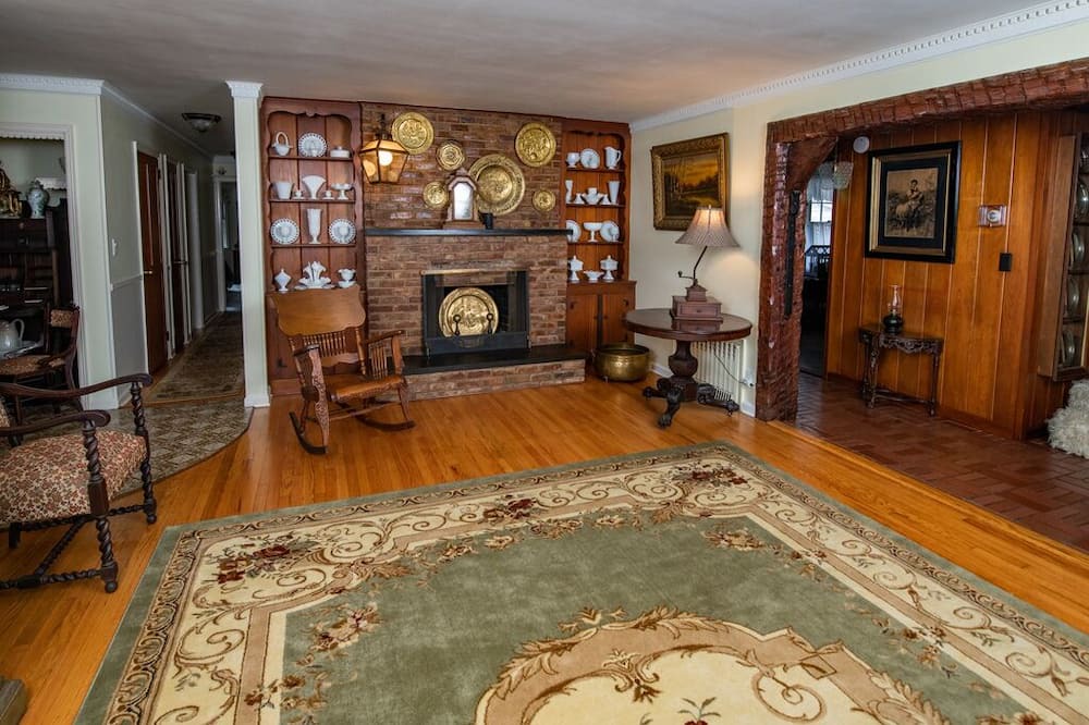 Photo of Others in Cold Spring Harbor