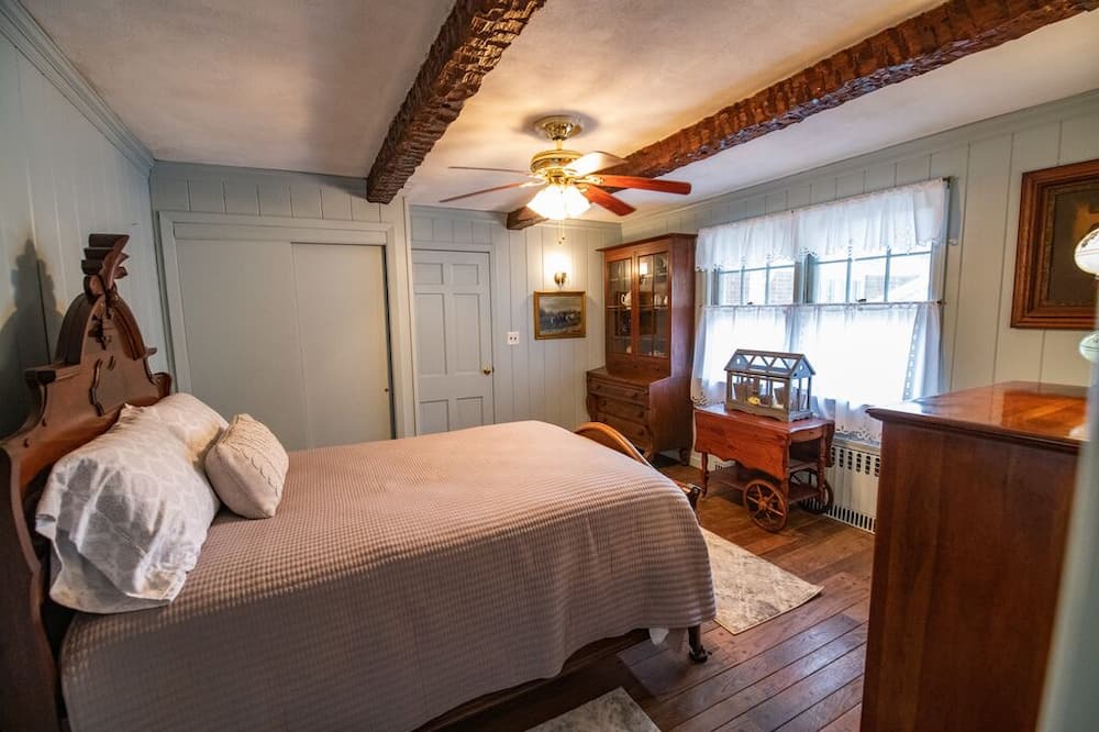 Photo of Bathroom in Cold Spring Harbor