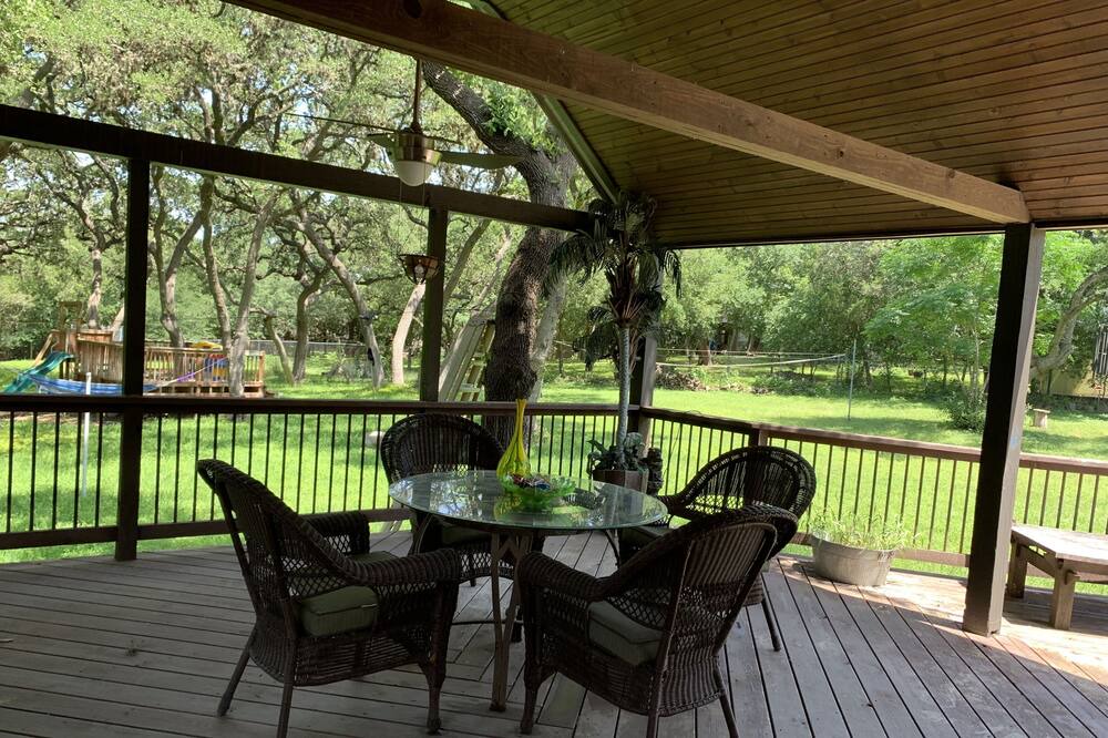 Photo of Patio Balcony in Garden Ridge