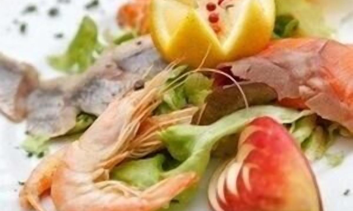 Photo of Others in Guines