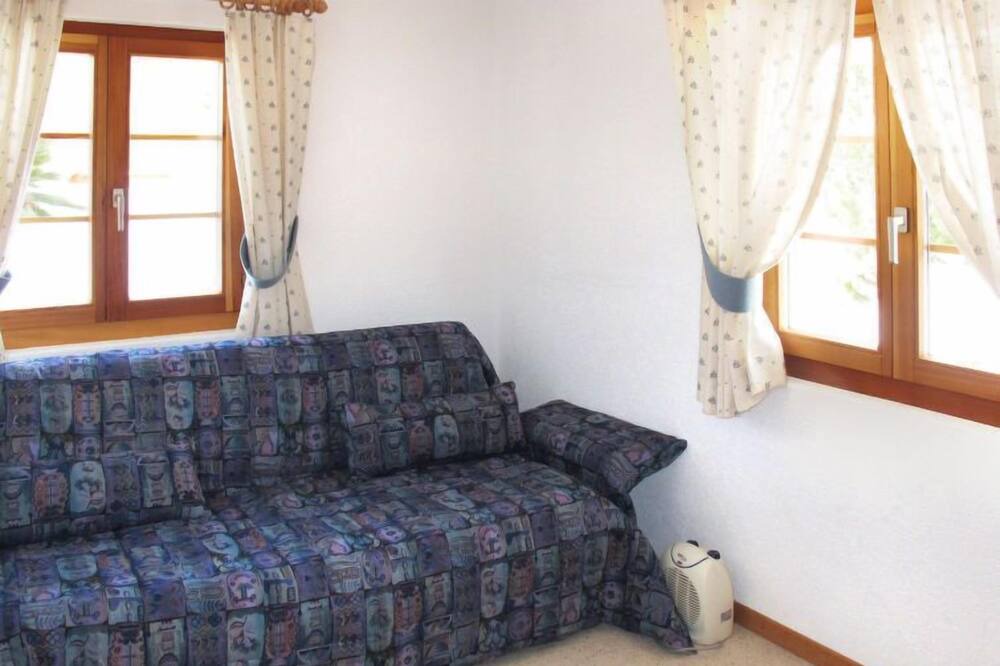 Photo of Livingroom in Vex