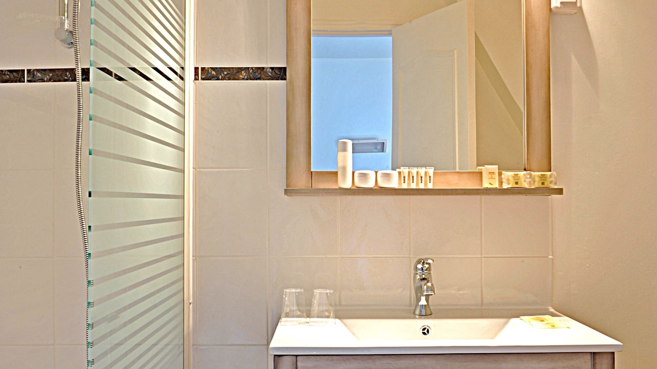 Photo of Others in Coings