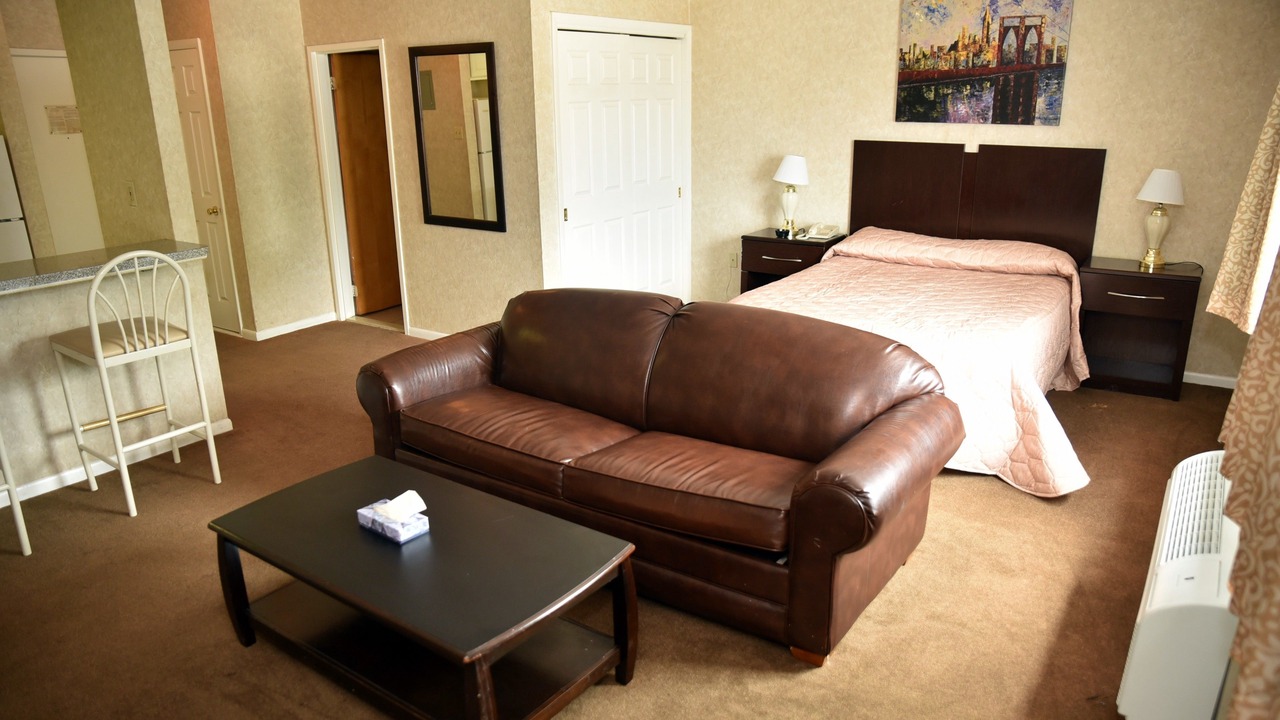 Photo of Others in Linden