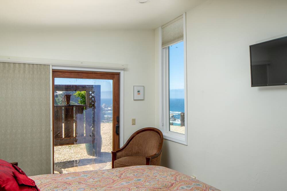 Photo of Bedroom in Carmel