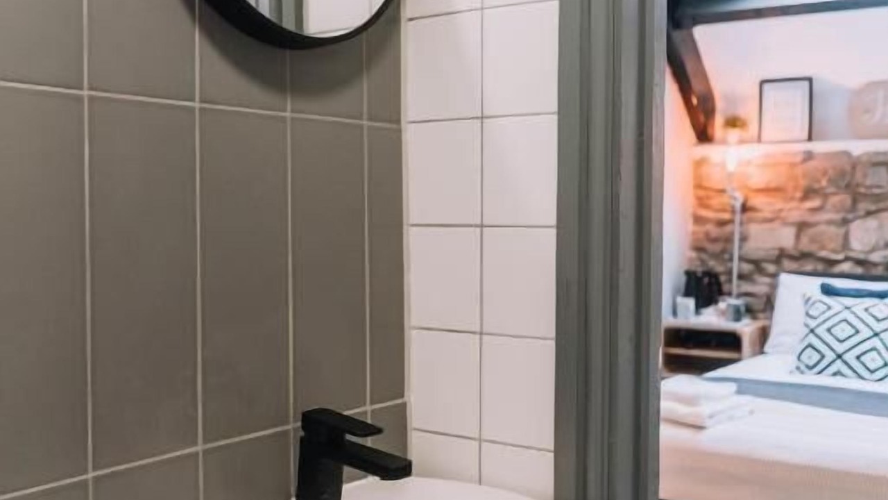 Photo of Bedroom in Pontneddfechan