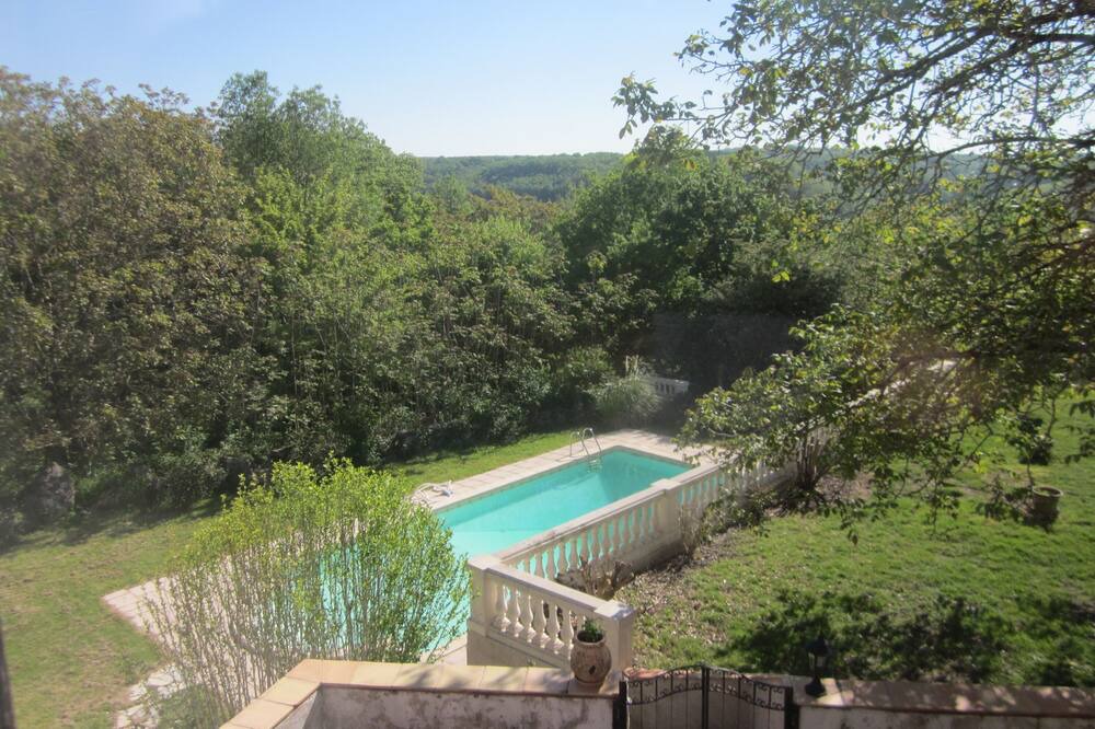 Photo of Outdoor in Belveze