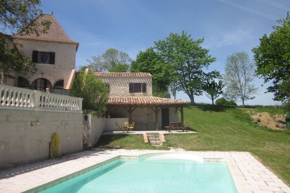 Photo of Outdoor in Belveze