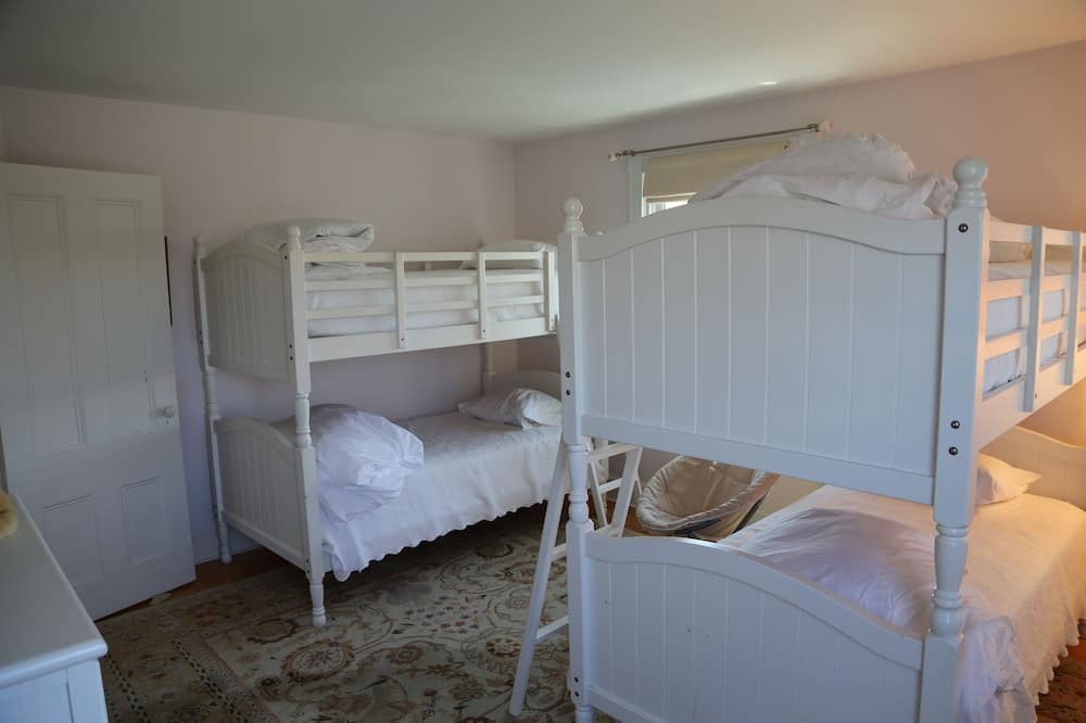 Photo of Bedroom in Easton's Point