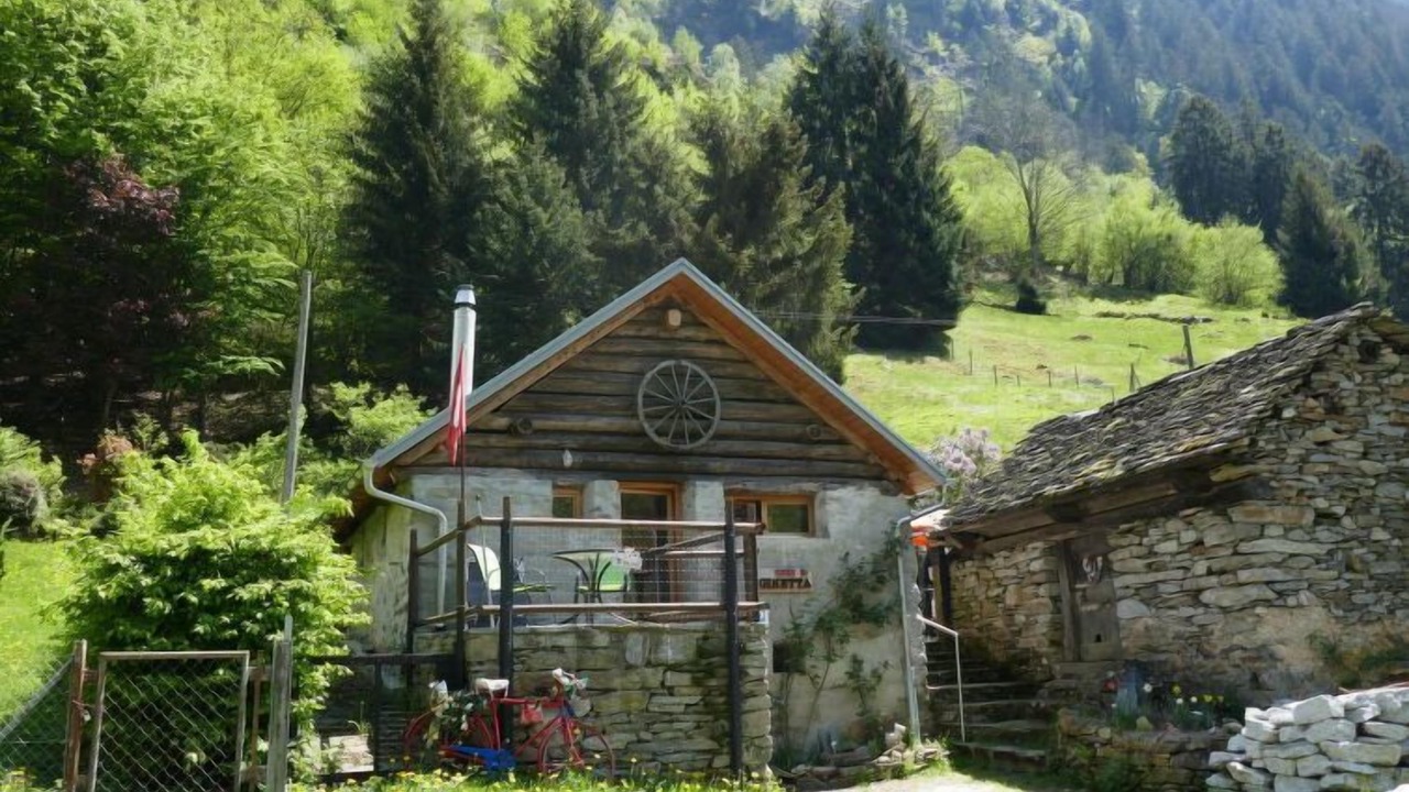 Photo of Buildings in Malvaglia-dagro