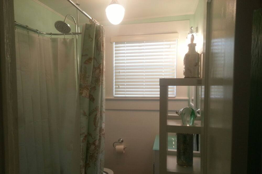 Photo of Bathroom in San Jacinto