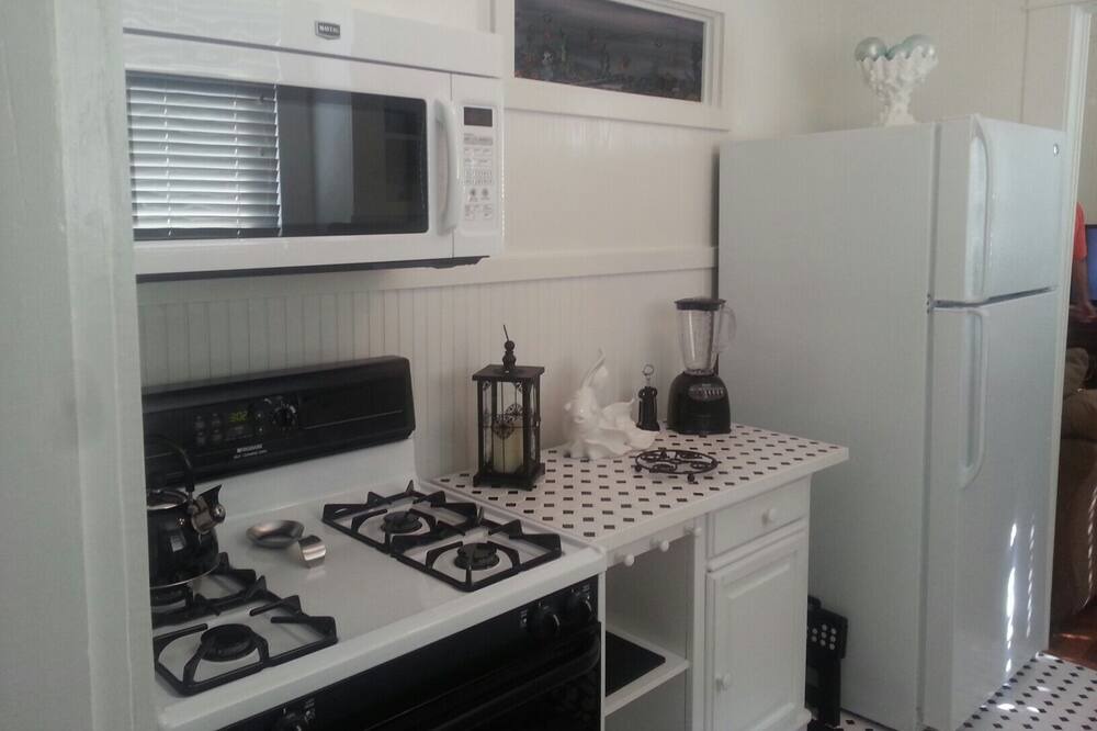 Photo of Kitchen in San Jacinto