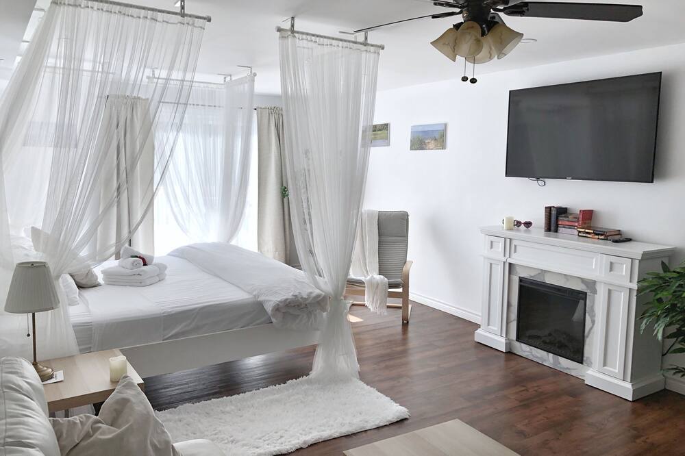 Photo of Livingroom in Port Franks