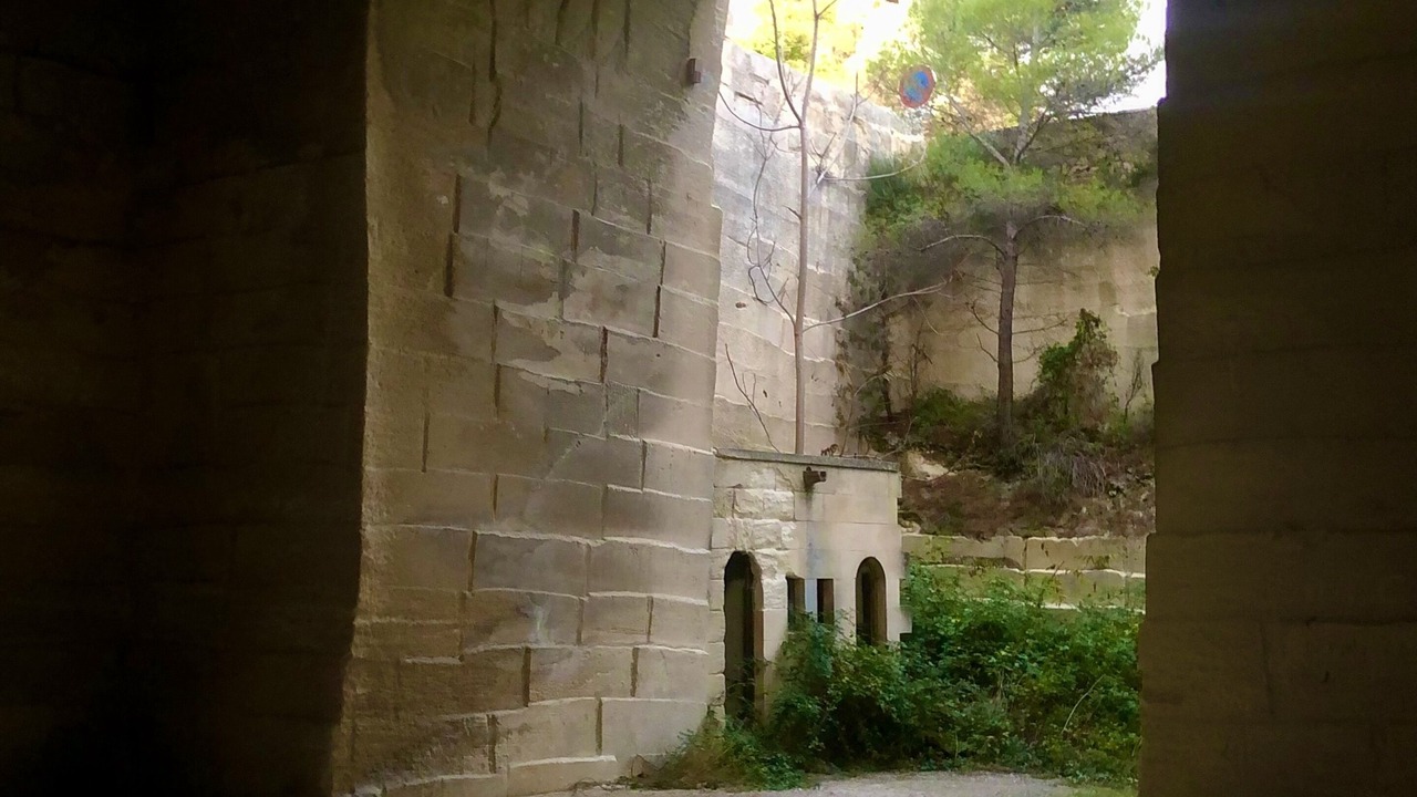 Photo of Outdoor in Saint-Martin-de-Crau