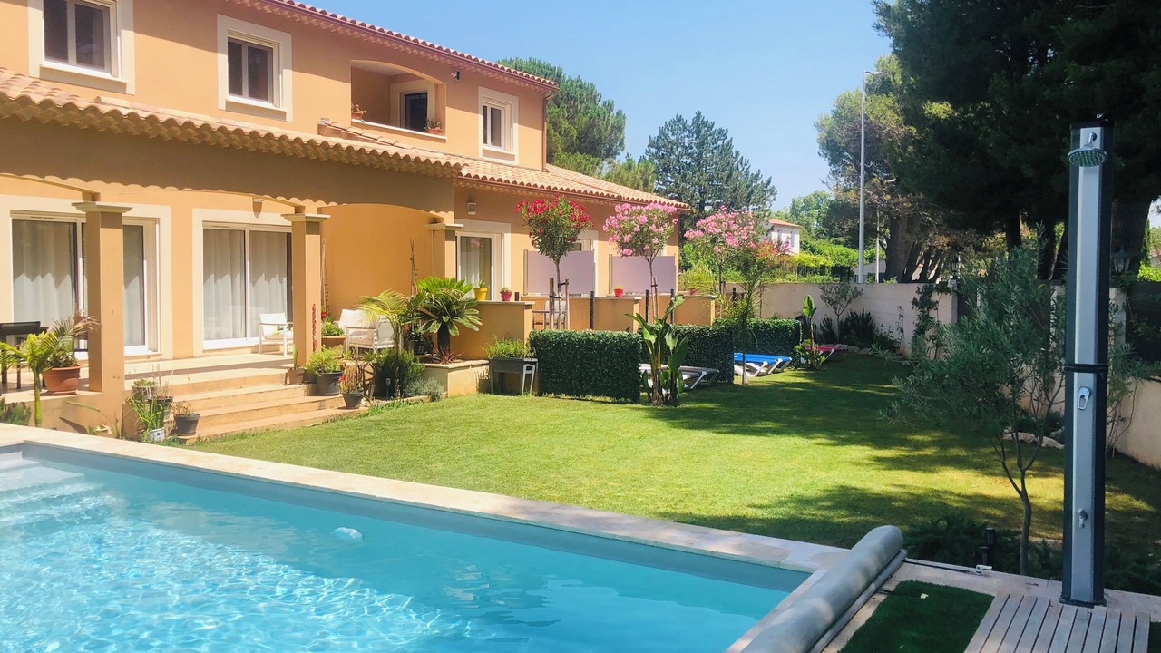 Photo of Outdoor in Saint-Martin-de-Crau