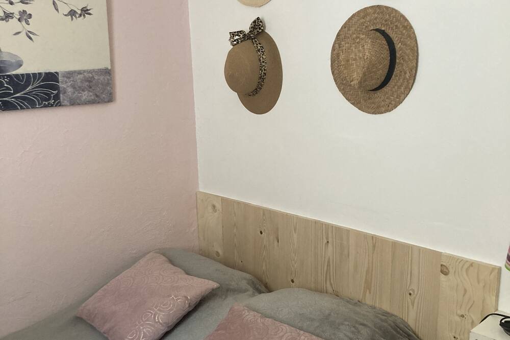 Photo of Bedroom in Martigues
