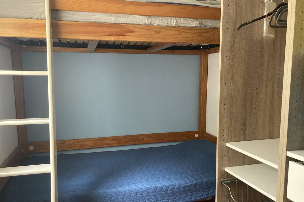 Photo of Bedroom in Martigues