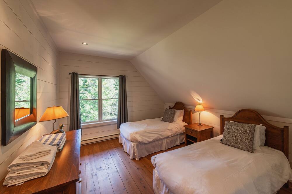 Photo of Bedroom in Lac Superieur Village
