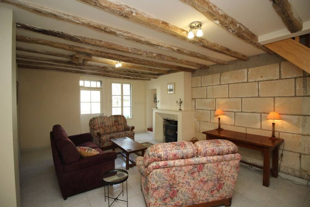 Photo of Livingroom in Ecueille